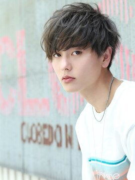 岩瀬洋志【北くん】のカワイイ前髪ありマッシュパーマヘアーのオーダー方法を紹介！