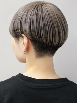 浜辺美波の最新マッシュショートヘアーのオーダー方法を画像付きで紹介！