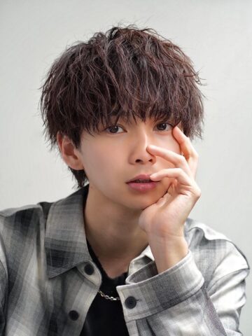 岩瀬洋志【北くん】のカワイイ前髪ありマッシュパーマヘアーのオーダー方法を紹介！