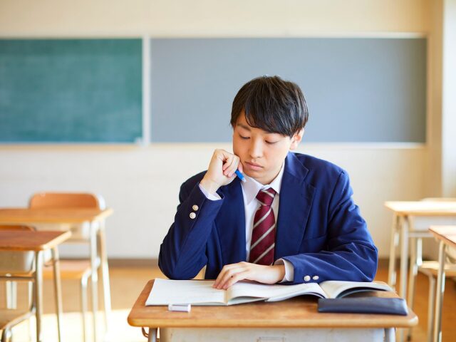 ナダルは高学歴芸人？出身高校や大学など学歴をまとめて紹介！