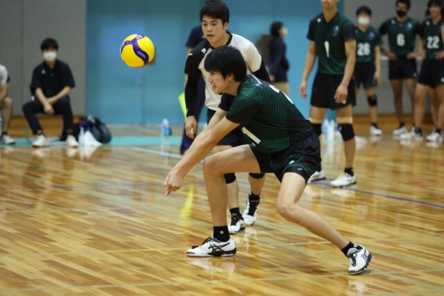 甲斐優斗の両親も身長高い？父もバレー経験者？